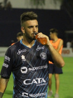 Rébola: "Vamos a tener que hacernos fuertes de la cabeza"