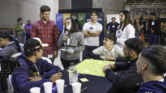 imagen "Reciclatón Guaymallén": la importancia de incentivar y educar a jóvenes en esta actividad