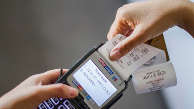 imagen Tarjetas: por qué hay que avisarle al banco al viajar al exterior