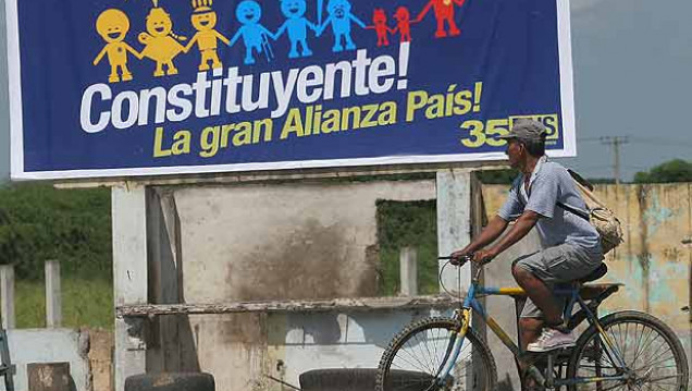 imagen Conteo final en plebiscito ecuatoriano