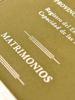 Casamientos móviles: empleadas y empleados del Registro Civil rindieron para celebrar matrimonios