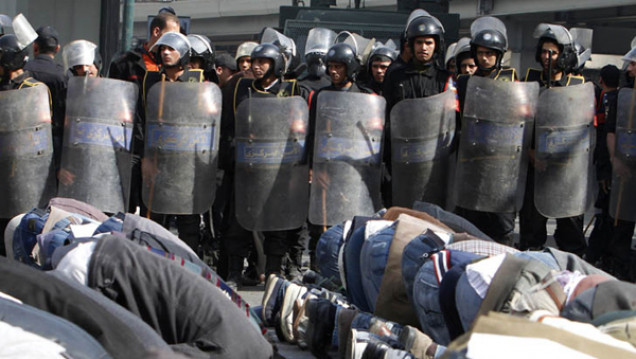 imagen Día decisivo en el Cairo, "Día de la partida"