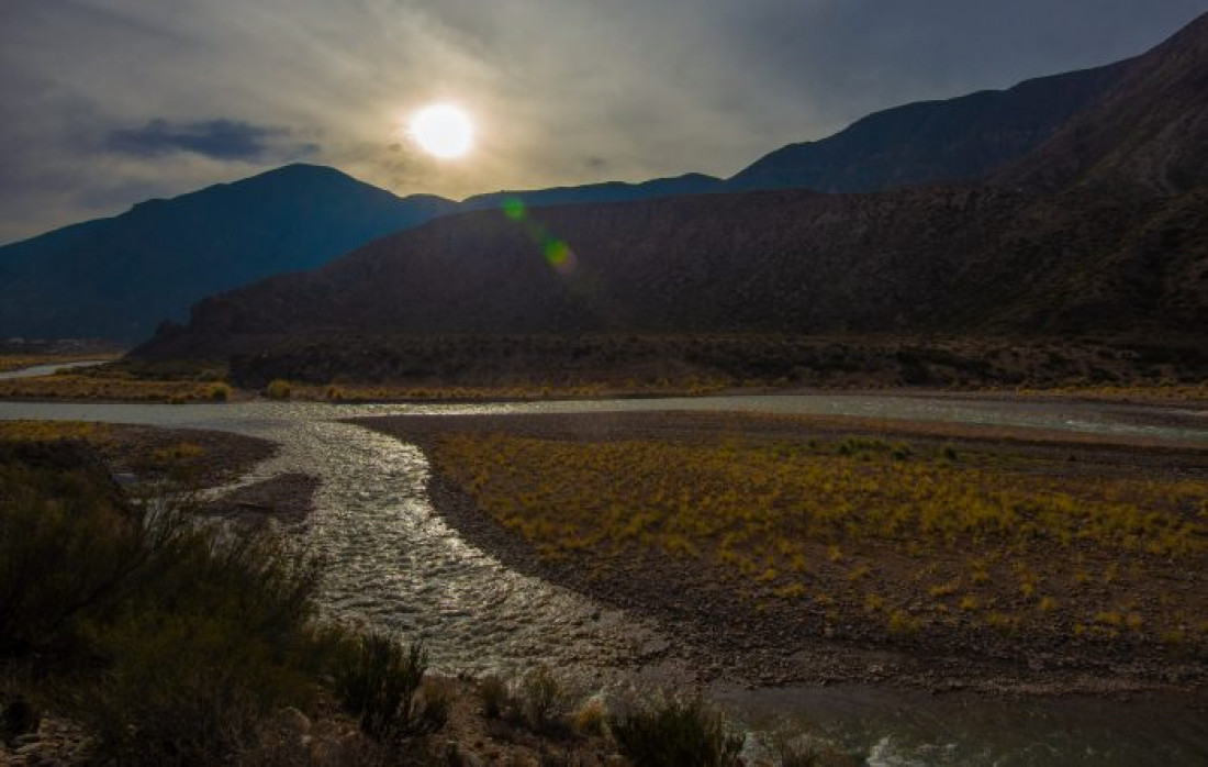 Para 2020/21, se prevé un "año hidrológicamente pobre": seguiremos con déficit de agua