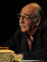  Rodolfo Braceli:"la entrevista tiene que ver con un acto de Poesía " 