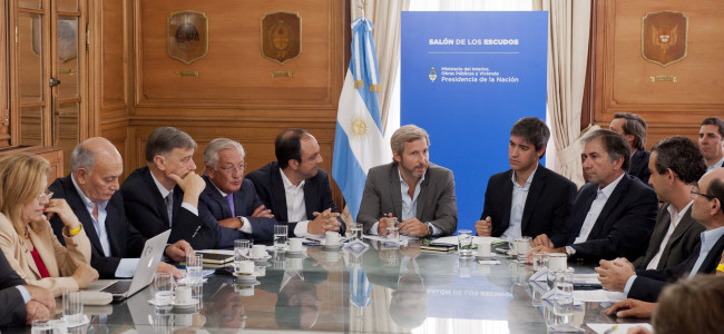 Adrián Pérez presentó el proyecto de acceso a la información pública y recogió apoyo de la oposición