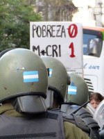 Rosario: represión en la marcha por los festejos del 20 de junio