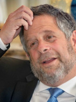 Rubinstein: "La quita de ministerios no es por el ajuste; es política"