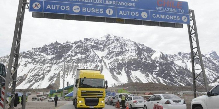 Instalarán puestos sanitarios en la ruta a Chile