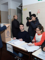 Sagasti aseguró que el FpV está "cuidando los votos"