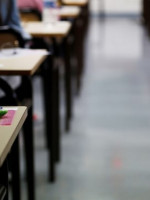 El SUTE anunció paro y el Gobierno adicionó un extra para docentes y celadores