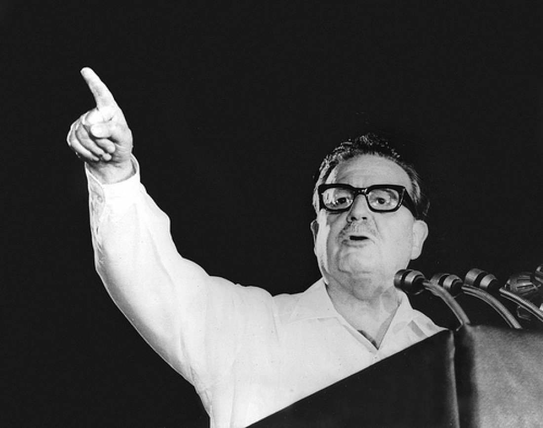 Allende tendrá su funeral público en Santiago