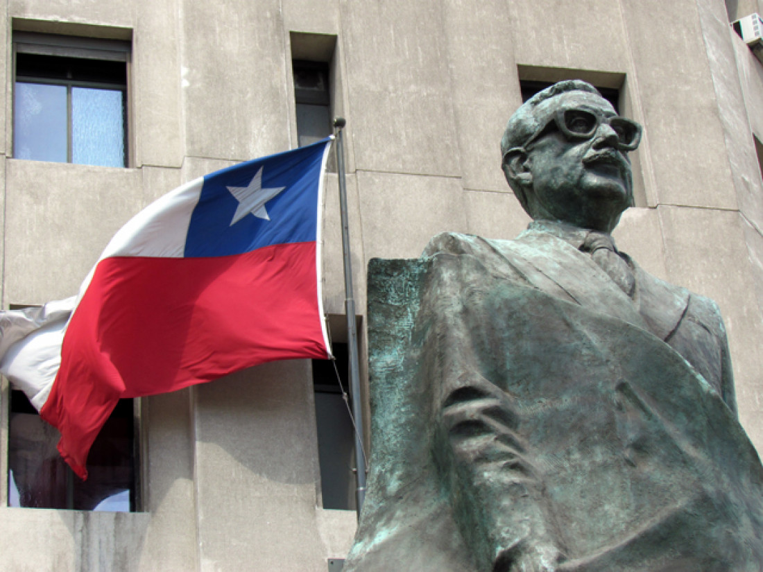 Inauguraron en Chile un monumento en honor de Salvador Allende