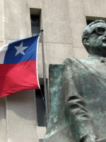 Inauguraron en Chile un monumento en honor de Salvador Allende