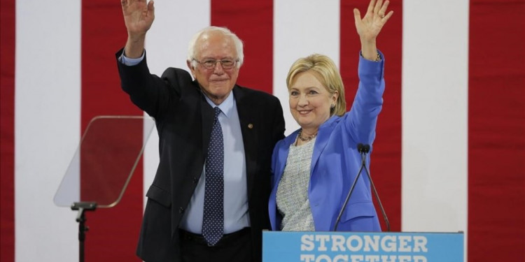 Sanders respalda a Clinton