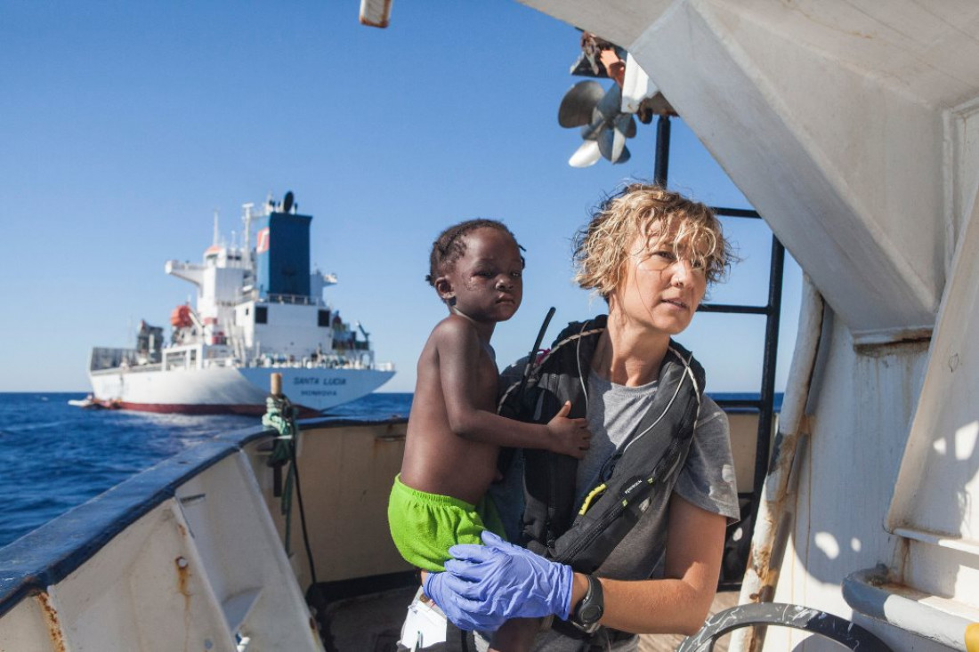 Sara Traoré, la niña huérfana rescatada del Mediterráneo