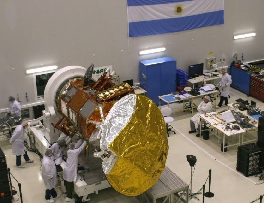 "Argentina es el único país latinoamericano que fabrica satélites nacionales"