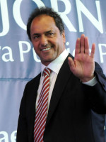 Scioli se bajó del debate presidencial 