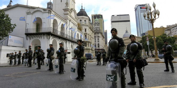 Preocupación por la "militarización" de la ciudad de Buenos Aires para el G20