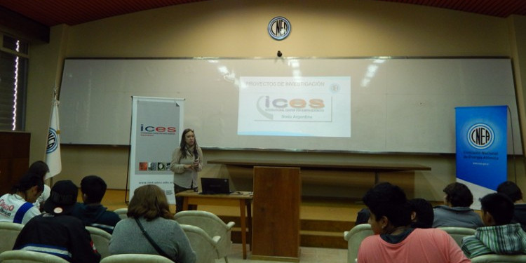 Reunión de científicos del Centro Internacional de Ciencias de la Tierra