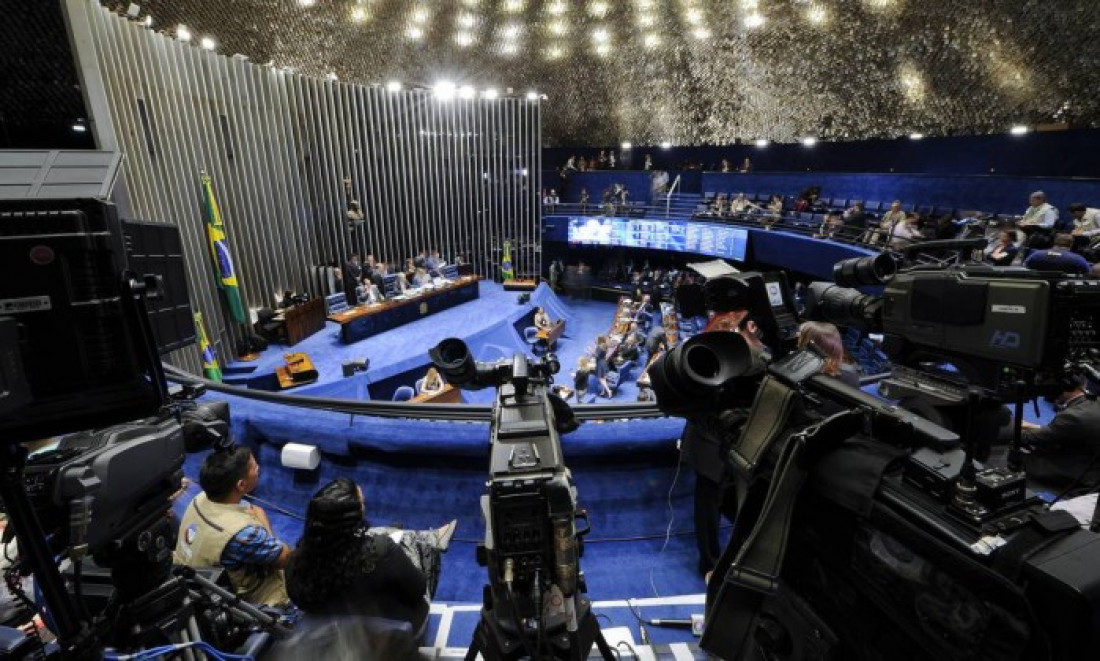 El Senado brasileño reanuda el juicio contra Dilma