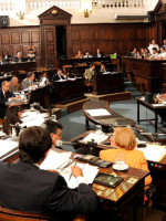 Pocas mujeres en las listas para la Legislatura