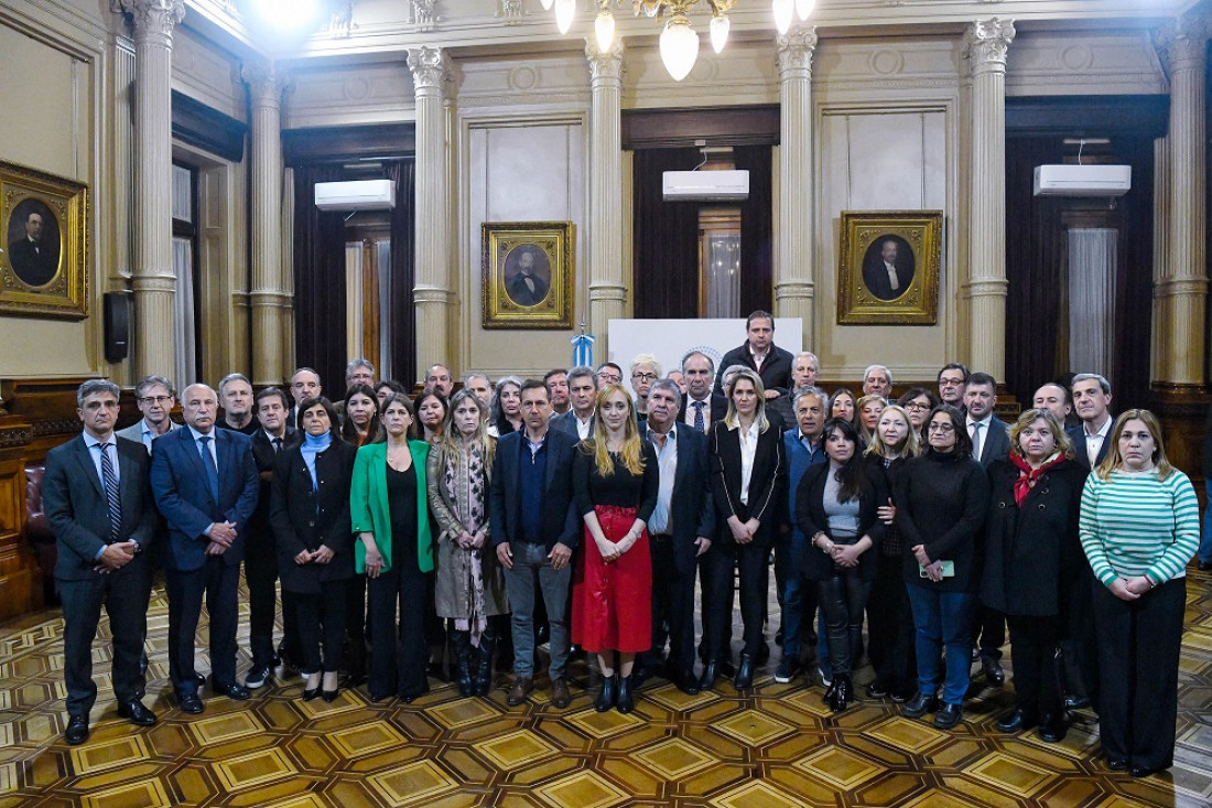 "Un nuevo compromiso": una visión de la Asamblea Permanente por los Derechos Humanos