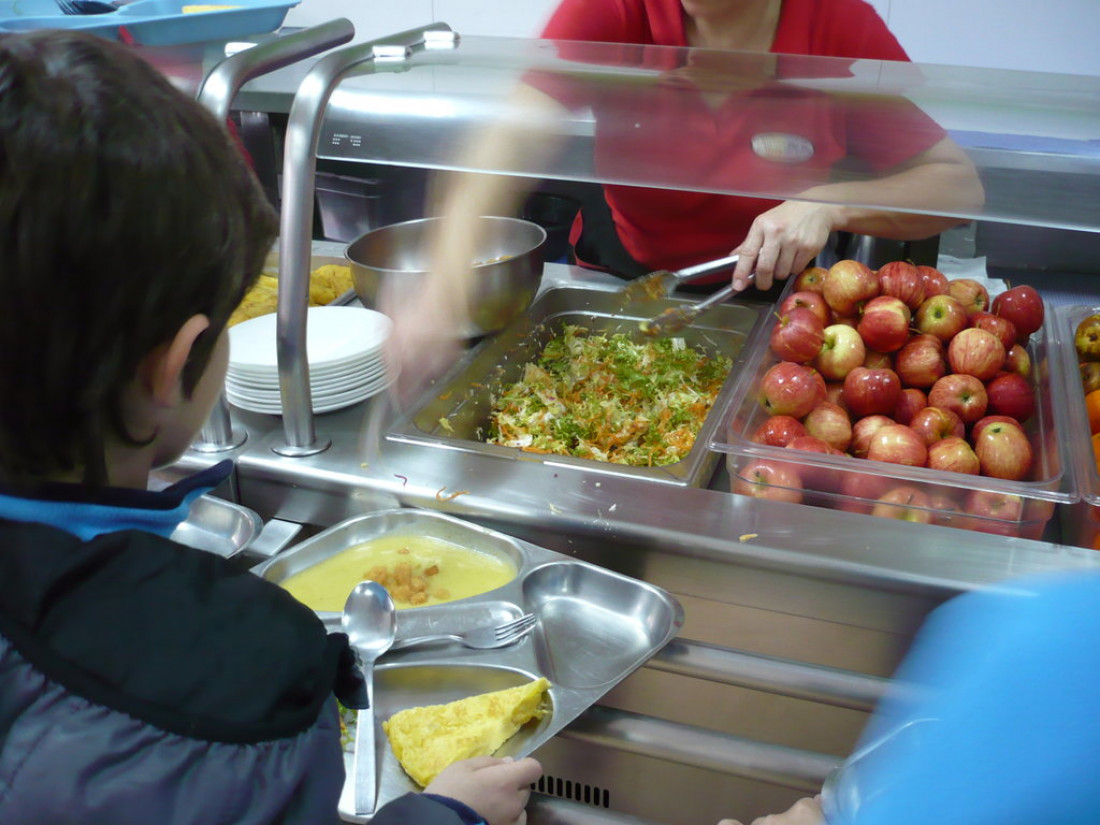 Aumentó el gasto en alimentación, pero 4,2 millones de chicos y chicas comen menos por la crisis económica