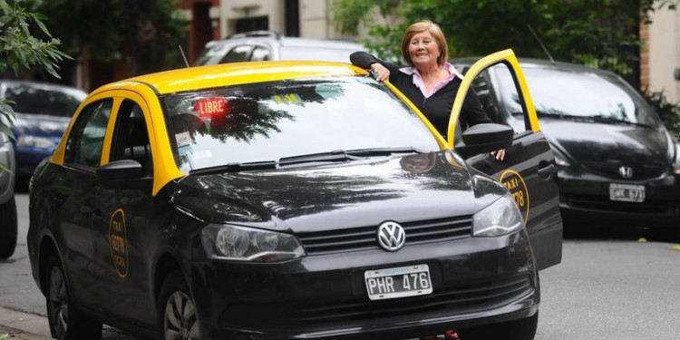 Pronto llegará a Mendoza "SheTaxi", una app para pedir taxis conducidos por mujeres