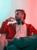 "Nubes", la ternura hecha canción por Toby Deltín y ESHA