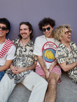 "Supersticiones", el giro funk pop de Silvestre y La Naranja