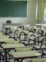 Polémica por el cierre de cursos en las escuelas