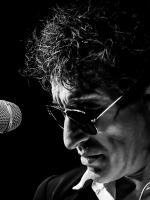 Willy Crook viene a Mendoza por partida doble