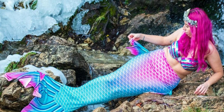 Paula Olmedo nos cuenta qué es el  "mermaiding" o nadar como sirena