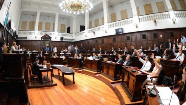 imagen Ítem banca: el presentismo legislativo bajo la lupa