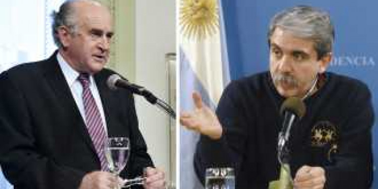 El Gobierno apuntó contra los denunciados por el fiscal Nisman 