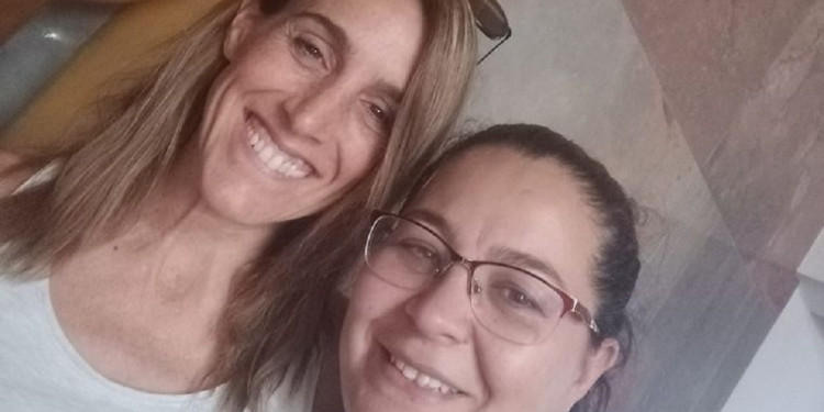Soledad Pastorutti quedó varada en una ruta mendocina y una docente la albergó en su casa