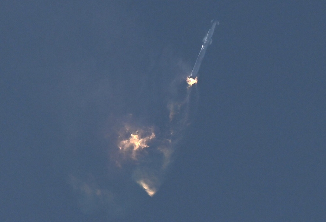 El cohete Starship, el más potente de la historia, explotó en el aire tras su despegue en Texas