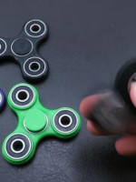 Un profesor aseguró que el Spinner no fomenta la creatividad de los niños