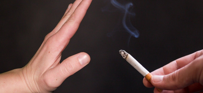 La consulta a especialistas aumenta seis veces las chances de dejar de fumar