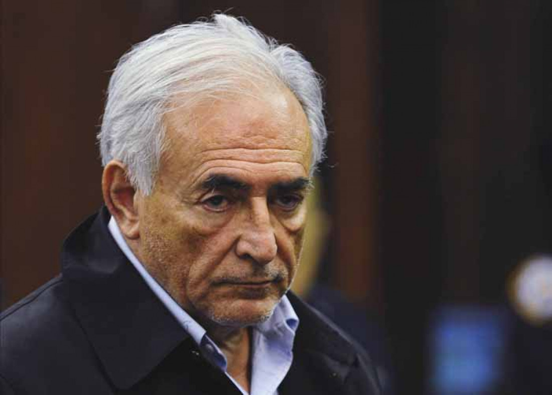Strauss-Kahn declara bajo custodia por una causa sobre una red de prostitución