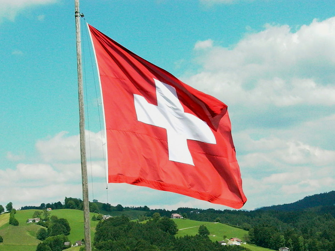 Entra en vigencia el convenio con Suiza que pone fin al secreto bancario y fiscal