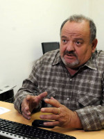 Ciento por ciento Carlos Suraci
