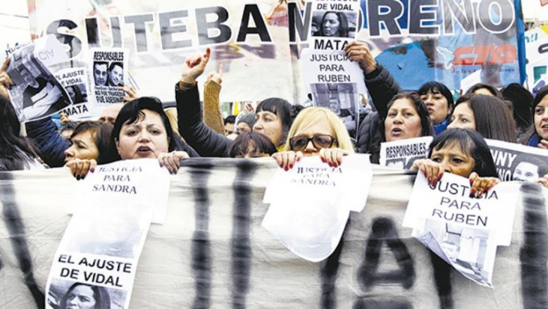 Repudio masivo contra las agresiones a la docente de Moreno