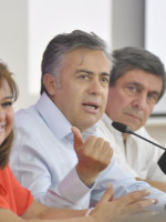 Cornejo anunció el final de la deuda "pinche" en Salud
