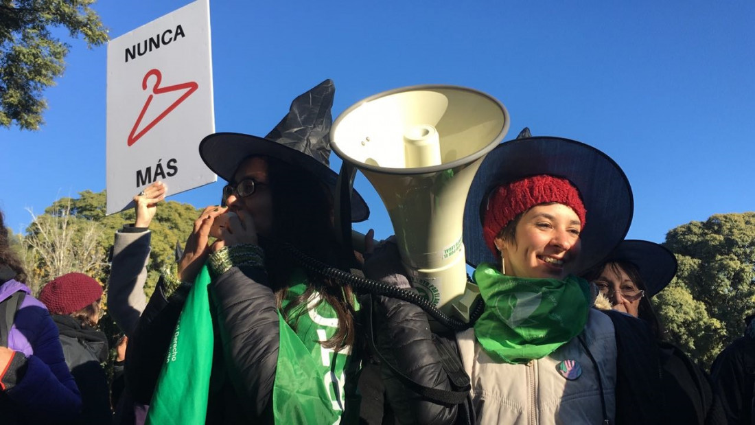 Sanción inicial para el aborto legal