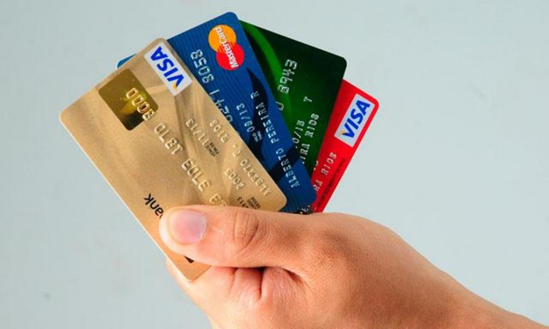 Las ventas con tarjetas de crédito crecieron más del 30 %
