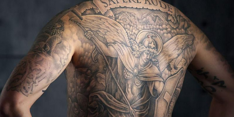 Los tatuajes pueden afectar el sistema inmunológico de manera permanente