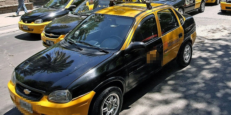 Diputados aprobó la ley de tránsito de Taxis y Remises