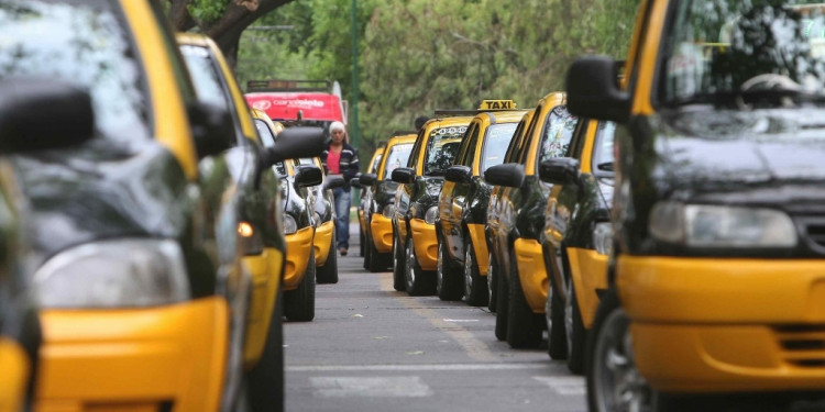 El GNC descontrolado indignó a los taxistas 