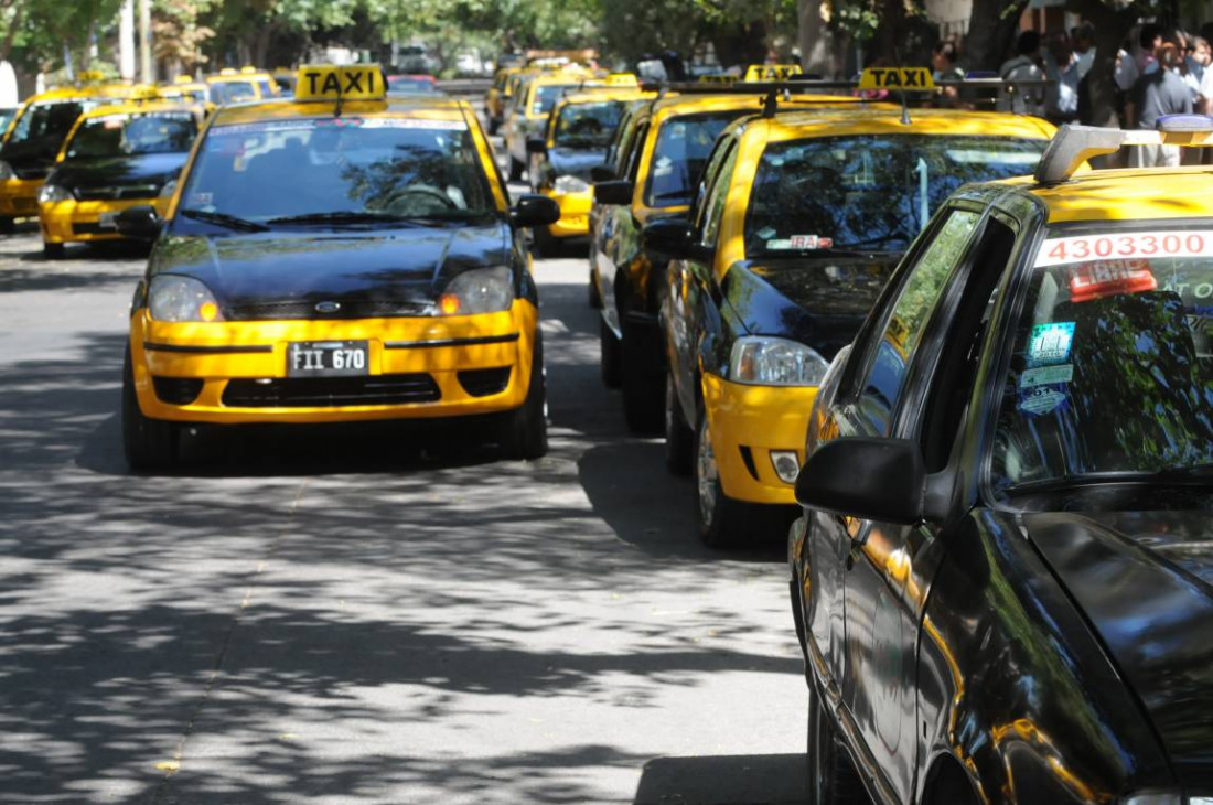 Aumenta la tarifa de taxis en Mendoza 